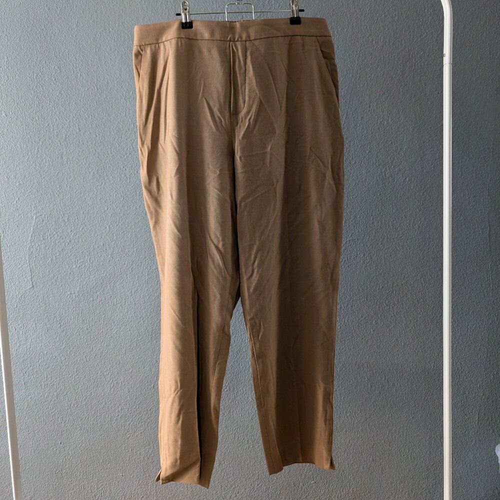 Banana Republic 2023 Hayden Tapered Pull On Pant Women's Size 14